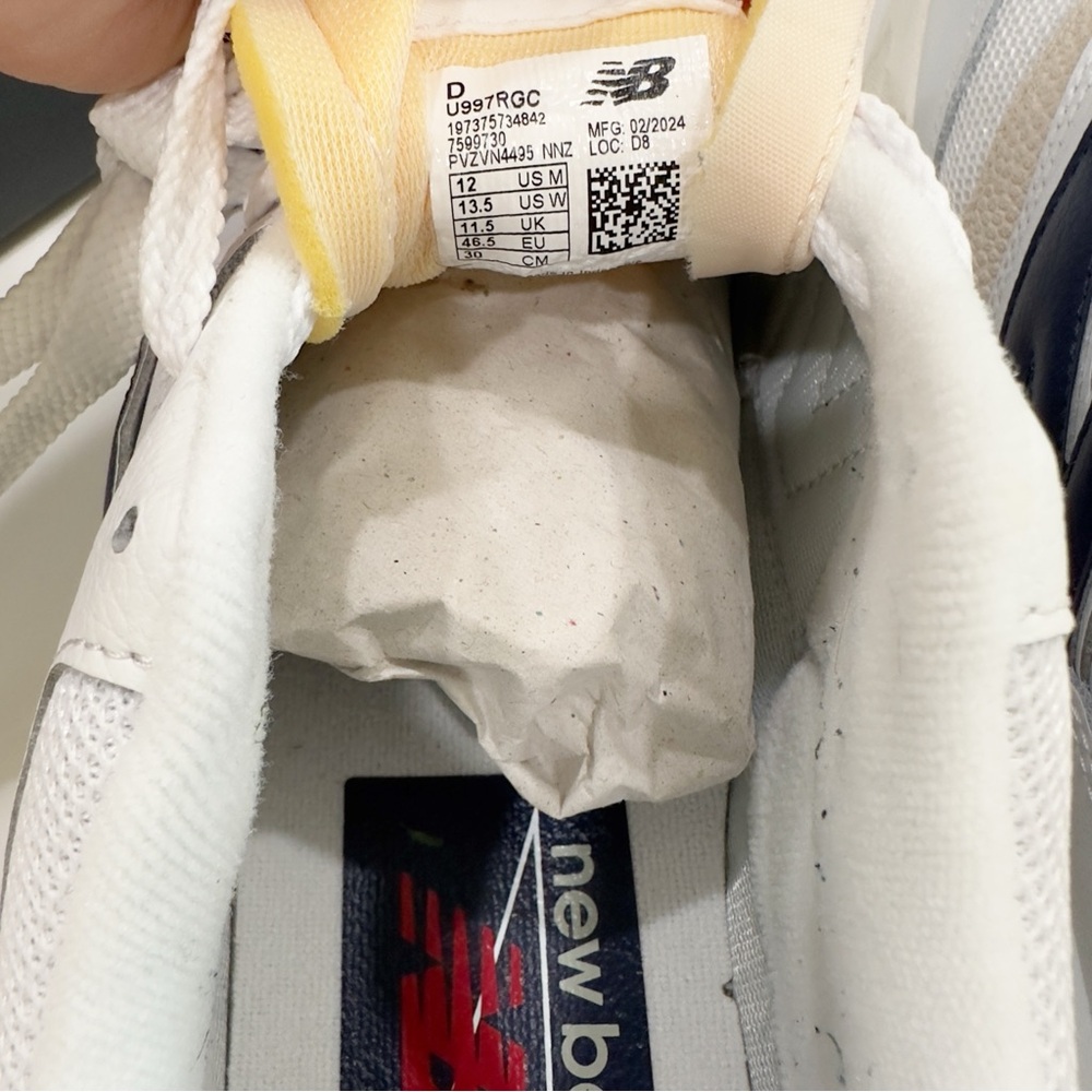 New Balance 997R Men’s Sneakers Shoes - Picture 5 of 9